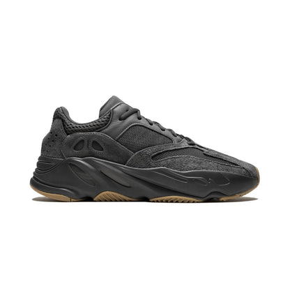 Adidas Yeezy Boost 700 Utility black Adidas Yeezy Boost 700 Utility black Keesef